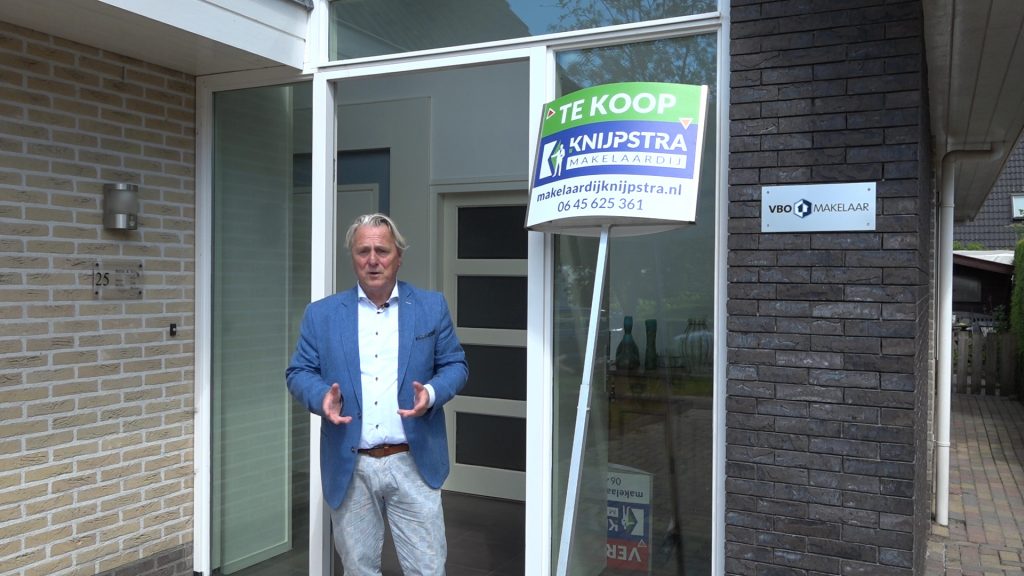 Playerafbeelding van bedrijfsvideo van Makelaardij Knijpstra uit Drachten